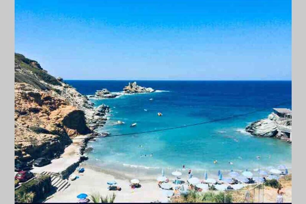 Eleni Sea View Luxury Apartment In Mades リガリア エクステリア 写真