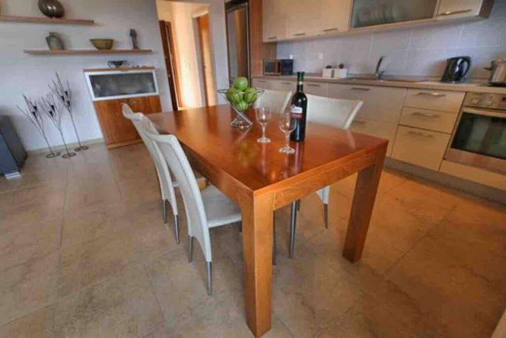 Eleni Sea View Luxury Apartment In Mades リガリア エクステリア 写真