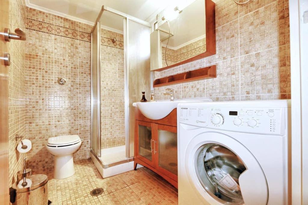 Eleni Sea View Luxury Apartment In Mades リガリア エクステリア 写真